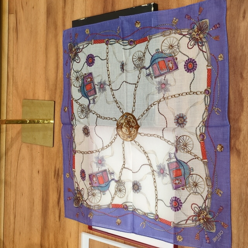 Celine vintage handkerchief with a chain and carriage print In Original Box - Picture 11 of 14